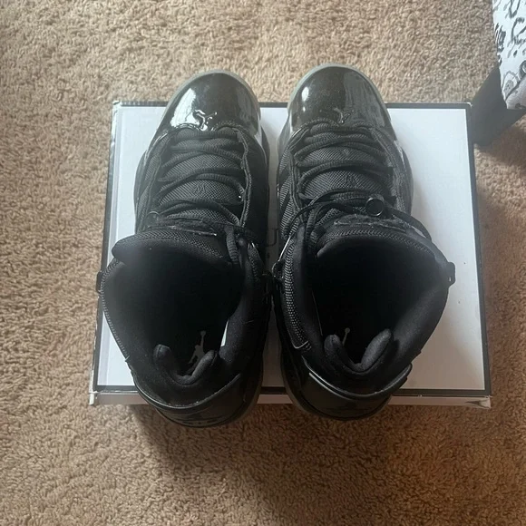 Air Jordan 6 Rings Black Sneakers - Picture 4 of 8